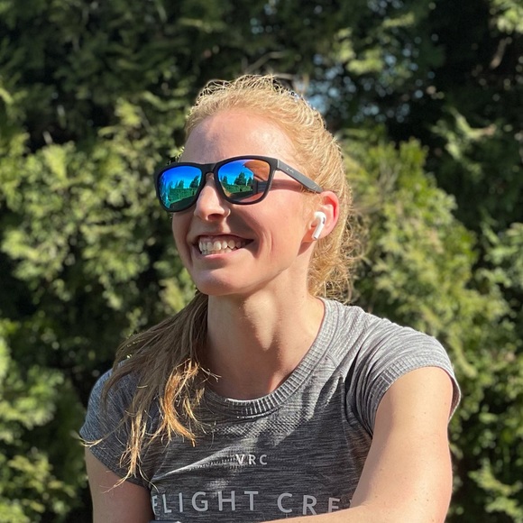 Meet your Posher, Jaylene - Picture 1 of 1